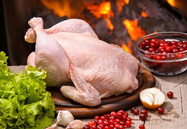 On top of our choice red meats, we carry delicious fresh poultry like chicken and turkey.